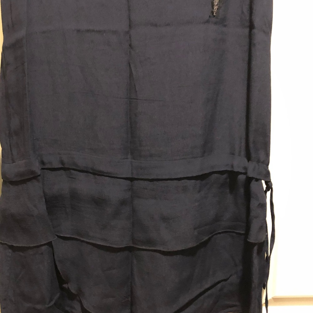 Dress - Picture 4 of 7